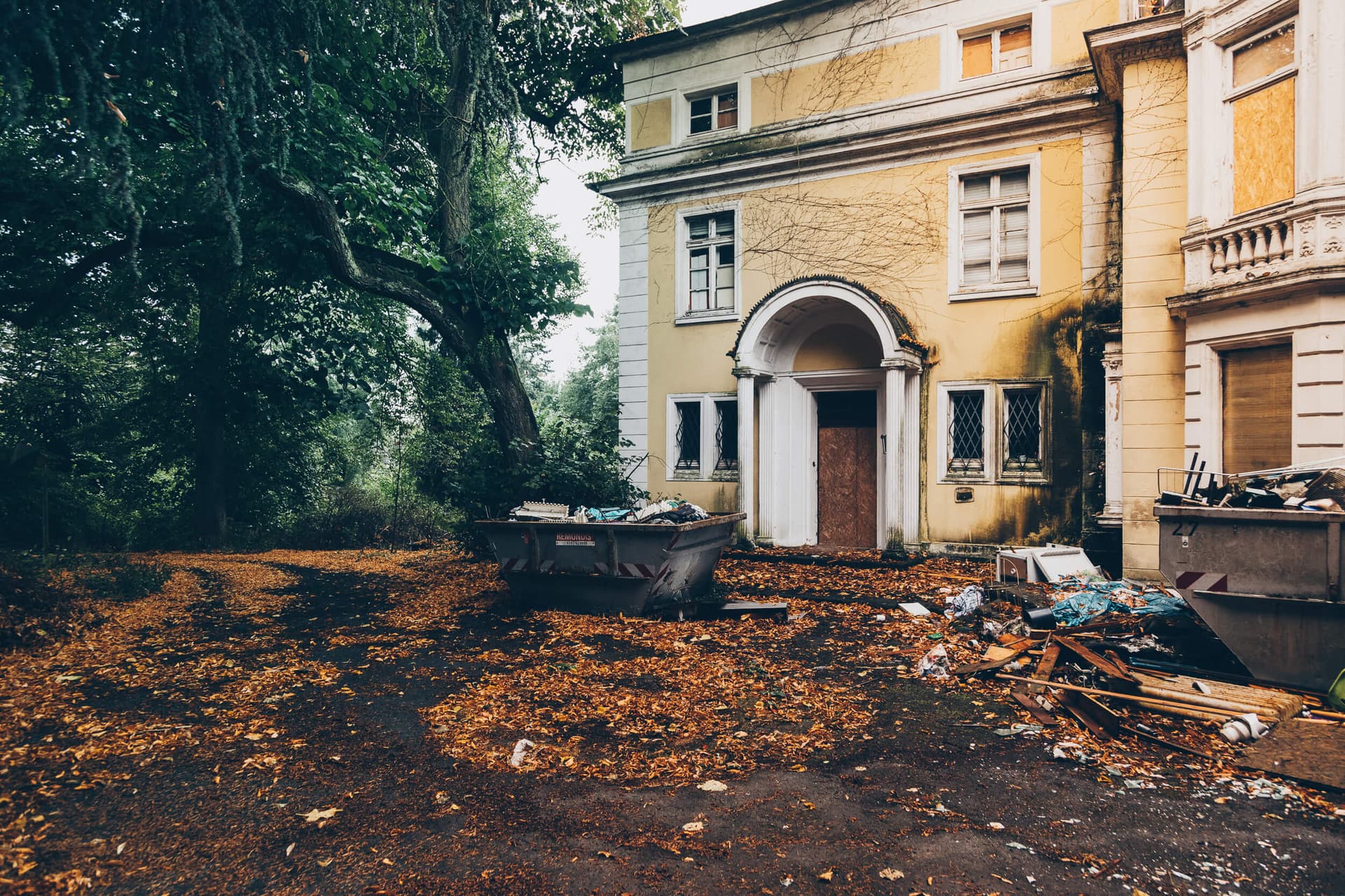 Die gelbe Villa