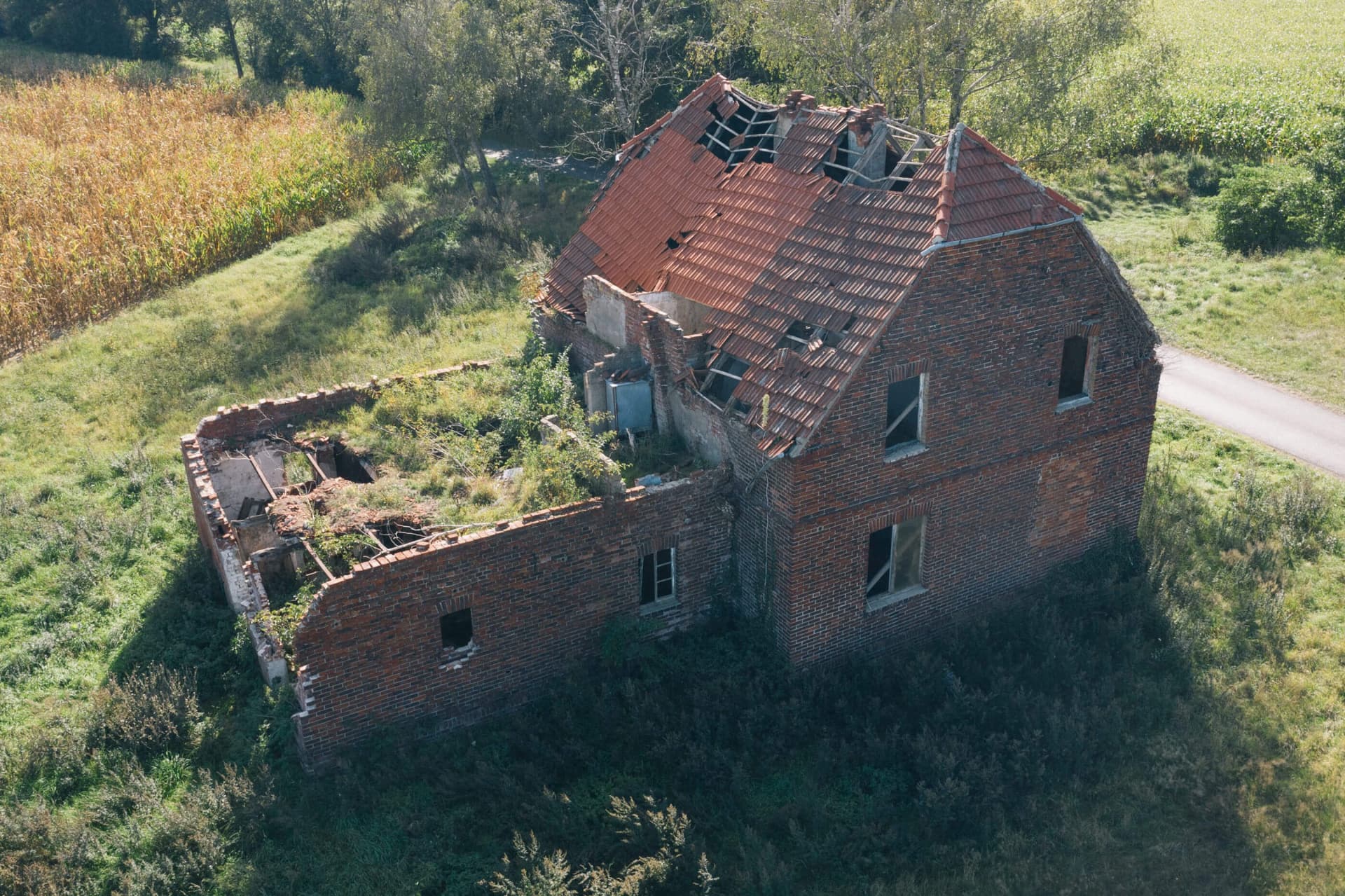 Wohnhaus am Ortsrand — Aufnahme 5