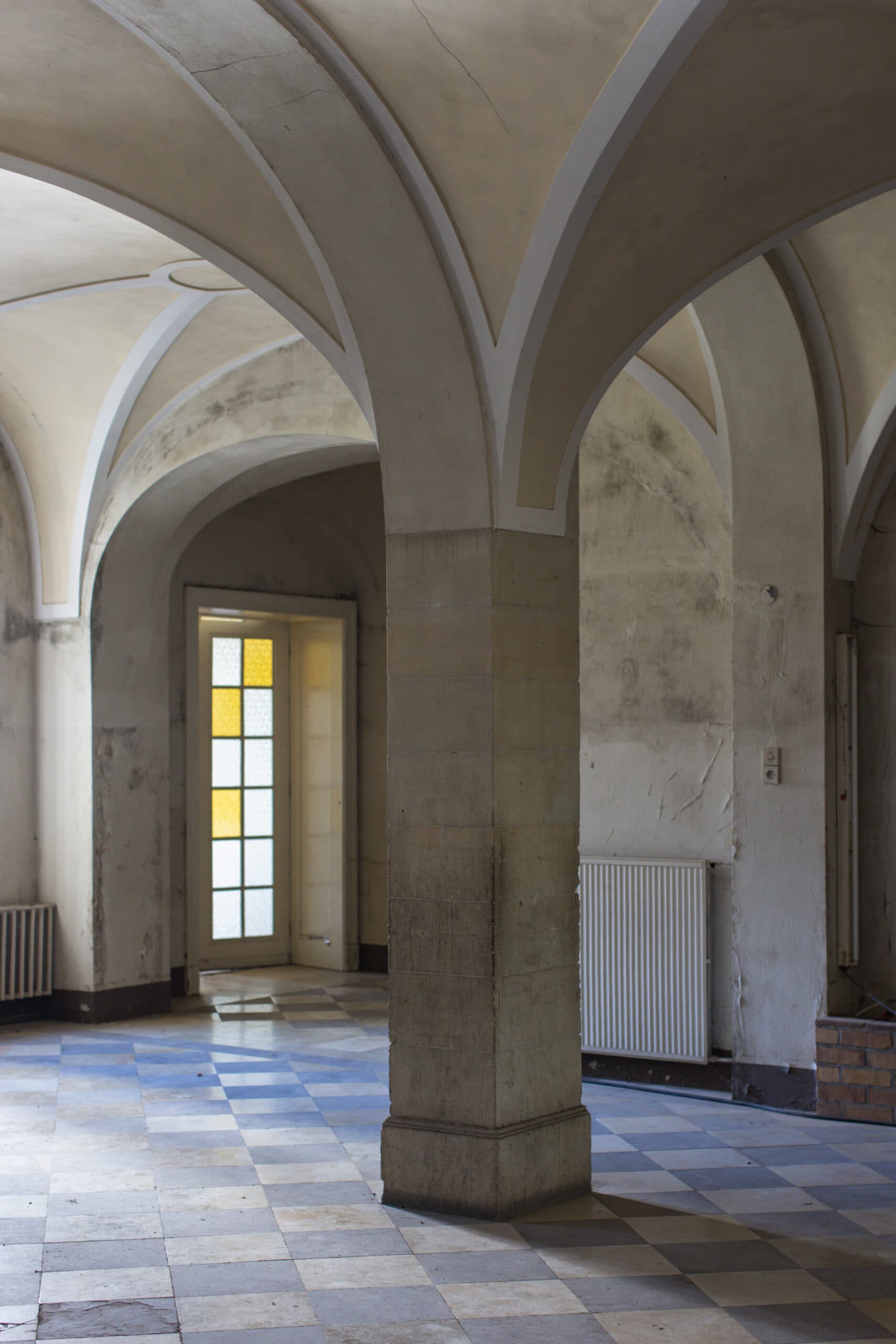 Schloss der 1000 Eichen — Aufnahme 5